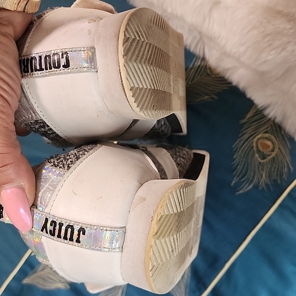 Juicy Couture Sneakers - Picture 3 of 8